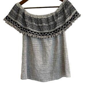 Entro gray bohemian off the shoulder fringe top women M
